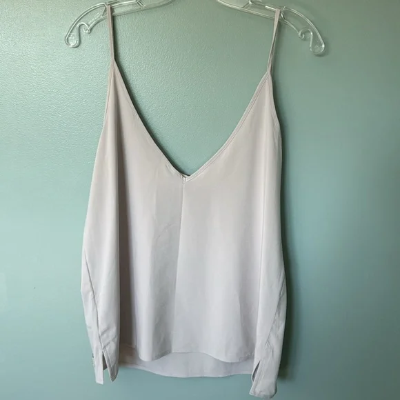 NWT Vuori Villa Cami in color Suede sz L - Picture 12 of 13